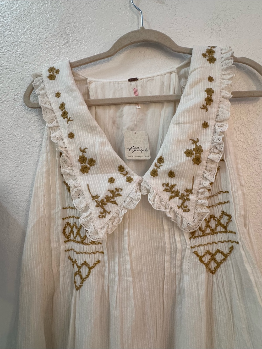 NWT Free People Cream Ruffle Collar Embroidered Sleeveless Mini Babydoll Dress - Picture 2 of 15